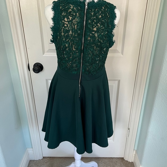 Romeo & Juliet Emerald Couture Green Sleeveless Dress Size L - Picture 6 of 9
